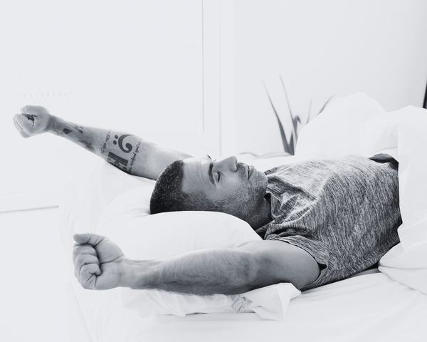 Rise and Thrive: The Benefits of Waking Up Early for High-Performing Businessmen