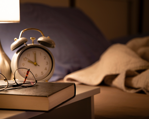 Unlock Productivity and Health: The Power of an Evening Routine and Early Bedtime